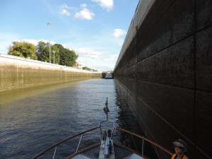 In the lock with a light tow